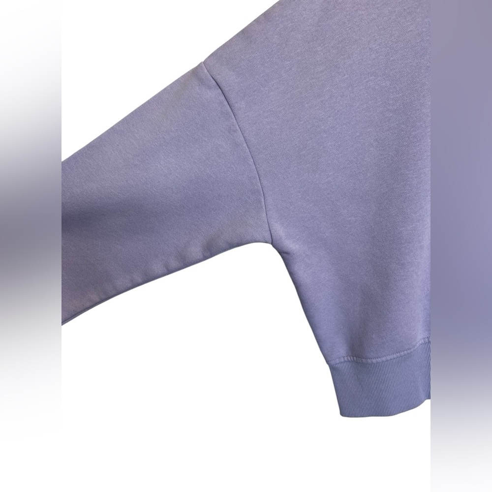 💜 EUC FILA Lavender Cropped Sweatshirt | Oversized Fit | Women’s Medium - Picture 3 of 6